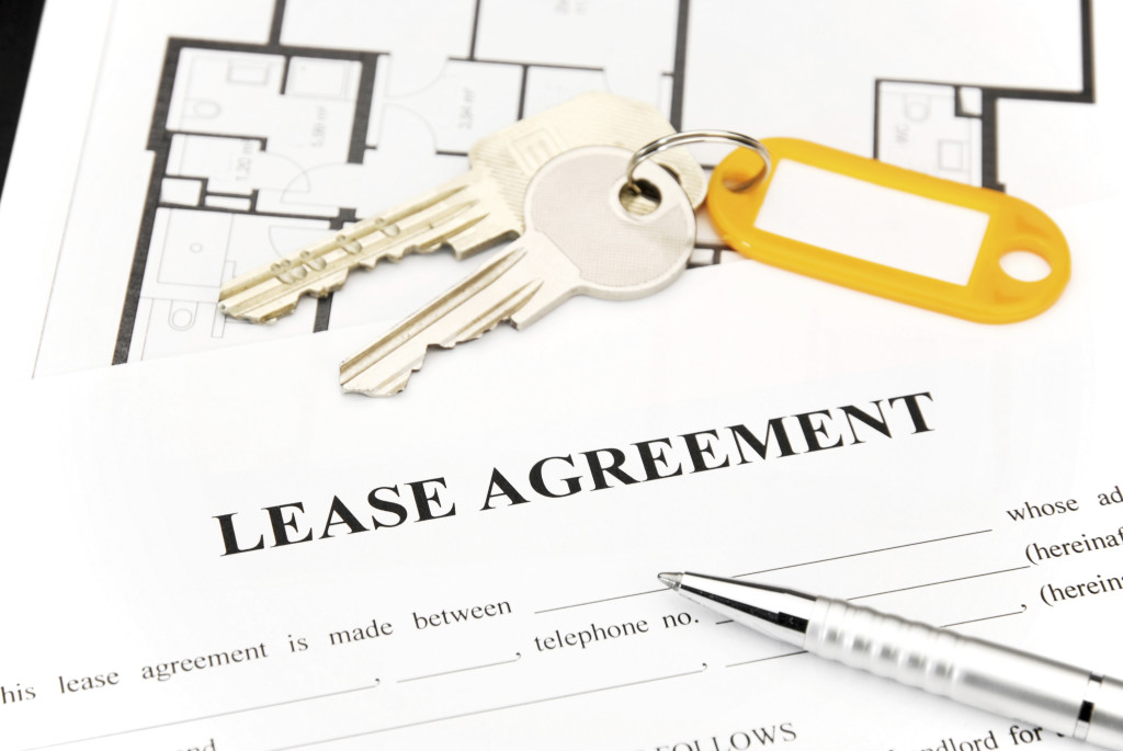 Multiple Tenant Lease